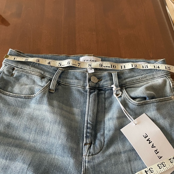 FRAME
LE HIGH STRAIGHT RAW JEANS
LHSTRA801-ALEMANY - Picture 5 of 6